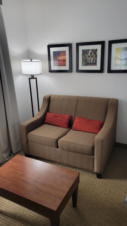 Comfort Suites Cumming-Atlanta Near Northside Hospital Forsyth מראה חיצוני תמונה