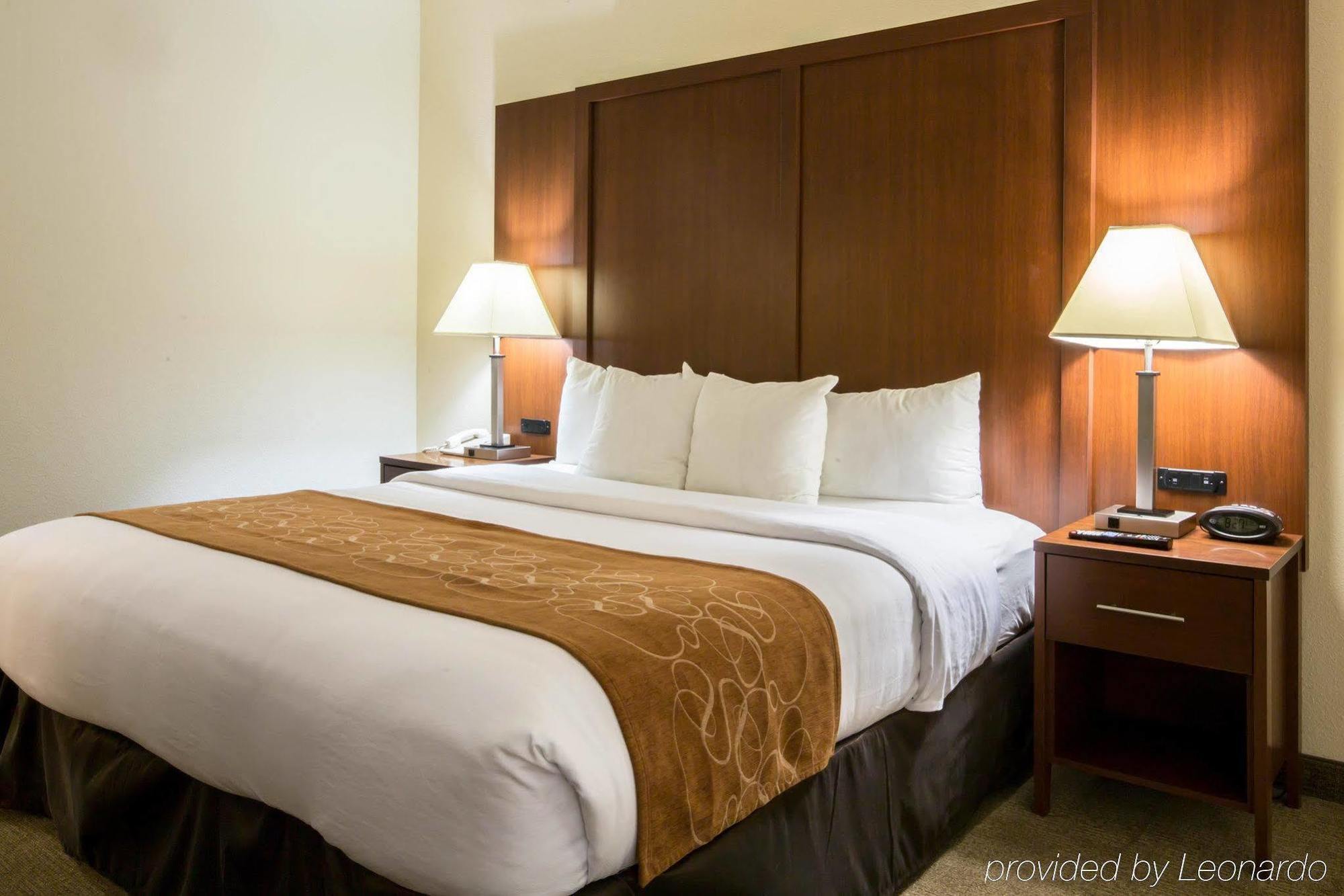 Comfort Suites Cumming-Atlanta Near Northside Hospital Forsyth מראה חיצוני תמונה