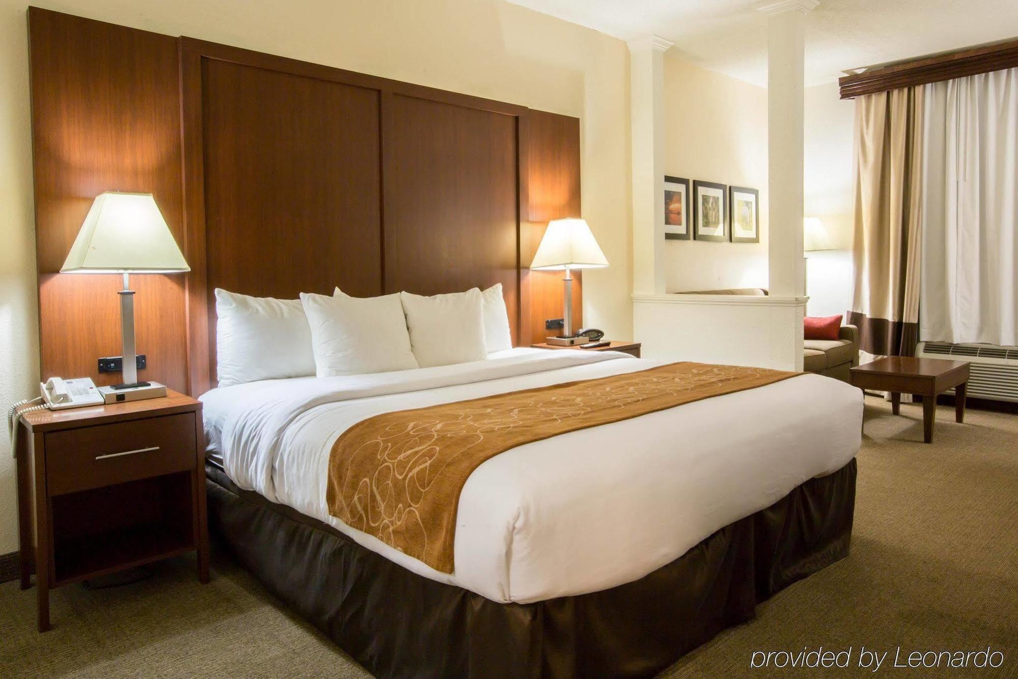 Comfort Suites Cumming-Atlanta Near Northside Hospital Forsyth מראה חיצוני תמונה